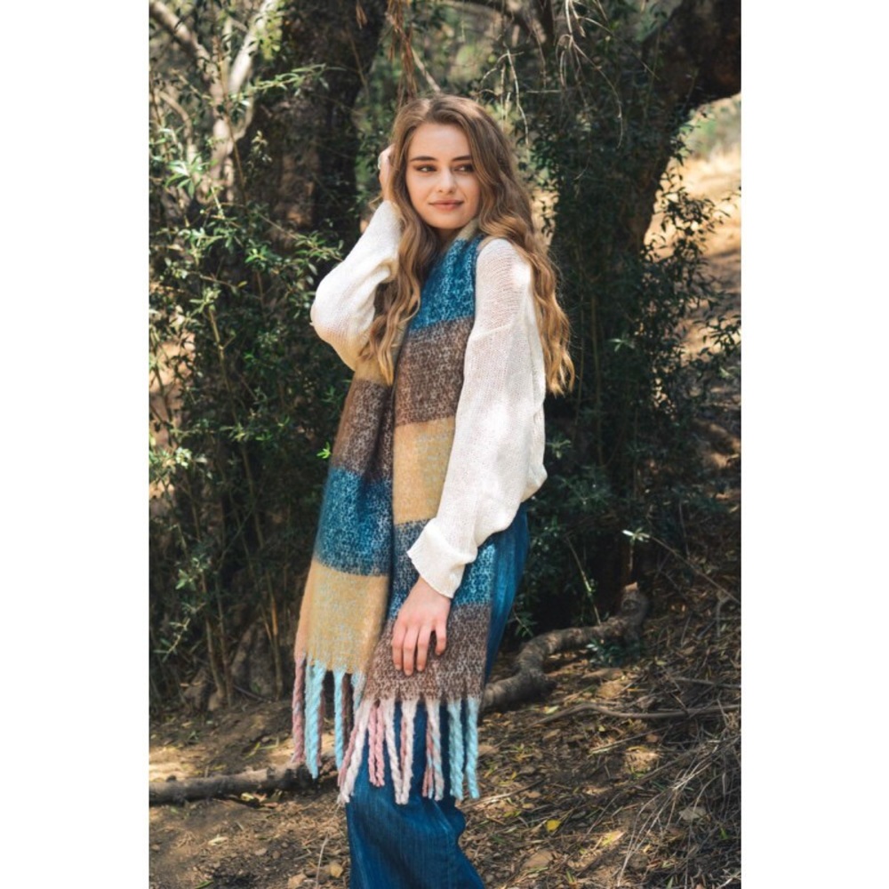 Oversized Color Block Tassel Trim Scarf